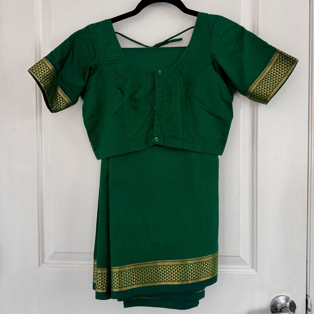 Green and Gold Silk Sari/Saree with Matching Choli Blouse